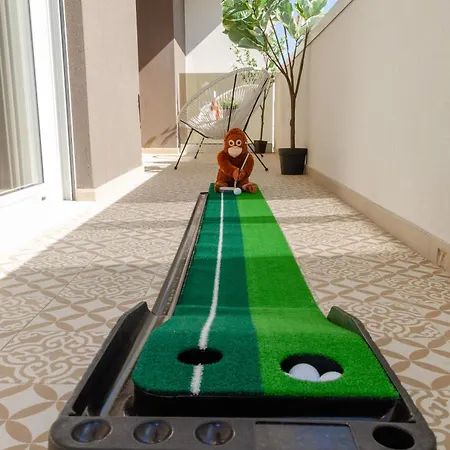 Apartment Apulialux Monkey's Home. Ps5, Golf, Free Parking Bari